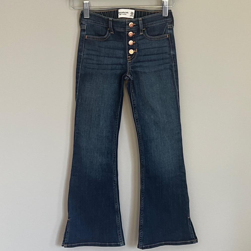 NWOT Abercrombie & Fitch/Abercrombie Kids high rise flare denim jeans 5/6 Long
